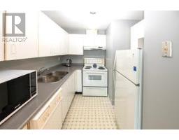 405 - 77 BASELINE ROAD - 11