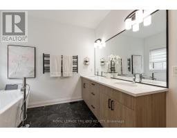 2 - 383 DAVENTRY WAY - 21