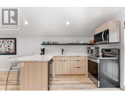 35 WALKER STREET - 35