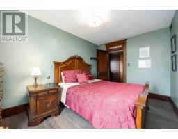2 UNION STREET - 13