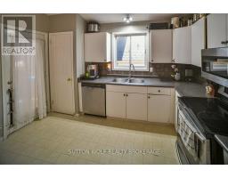64 HICKORY BOULEVARD W - 10