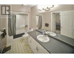 64 HICKORY BOULEVARD W - 14