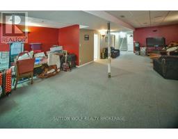 64 HICKORY BOULEVARD W - 18