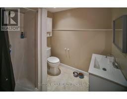 64 HICKORY BOULEVARD W - 19