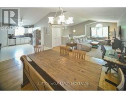 64 HICKORY BOULEVARD W - 8
