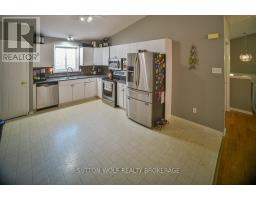 64 HICKORY BOULEVARD W - 9