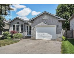 78 DUNCTONWOOD PLACE - 2