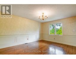 126 GUILDFORD CRESCENT - 11