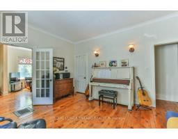 38 BYRON AVENUE E - 13