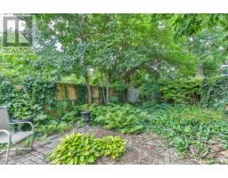 38 BYRON AVENUE E - 29