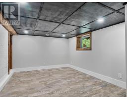 207 MONROE STREET - 32