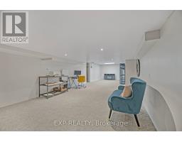71 PARRY DRIVE - 23
