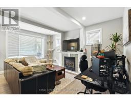 636 QUEENS AVENUE - 12