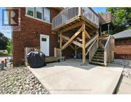 636 QUEENS AVENUE - 13