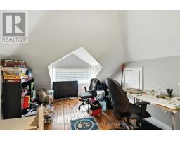 636 QUEENS AVENUE - 29