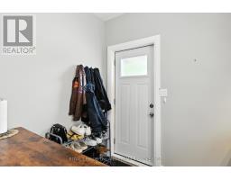 636 QUEENS AVENUE - 4