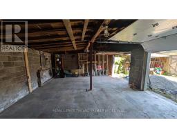636 QUEENS AVENUE - 40