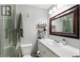 636 QUEENS AVENUE - 5