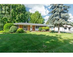 218 OAKCREST DRIVE - 2