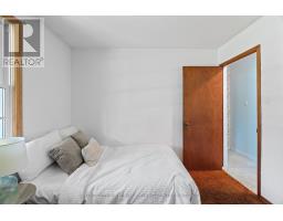 218 OAKCREST DRIVE - 22