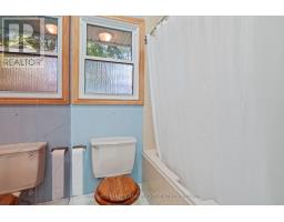 218 OAKCREST DRIVE - 29