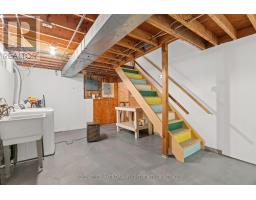 218 OAKCREST DRIVE - 31