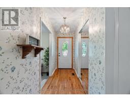 218 OAKCREST DRIVE - 6