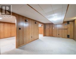 1451 STONEYBROOK CRESCENT - 27