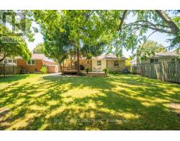 1451 STONEYBROOK CRESCENT - 31