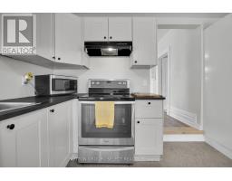 145 VICTORIA AVENUE - 13