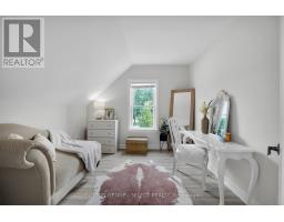 145 VICTORIA AVENUE - 24