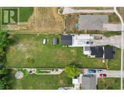 145 VICTORIA AVENUE - 39