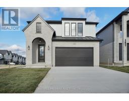4387 GREEN BEND - 3