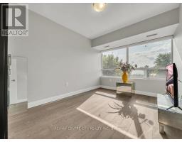 611 - 521 RIVERSIDE DRIVE - 30