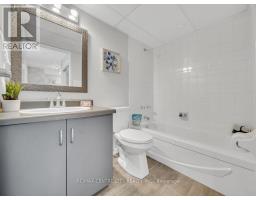 611 - 521 RIVERSIDE DRIVE - 32