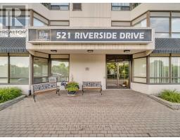 611 - 521 RIVERSIDE DRIVE - 4