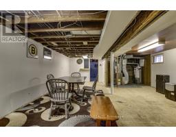 39 MAPLE STREET - 19