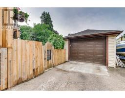39 MAPLE STREET - 25