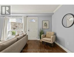 28 - 474 SOUTHDALE ROAD E - 11