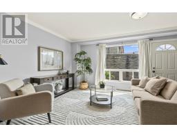 28 - 474 SOUTHDALE ROAD E - 9