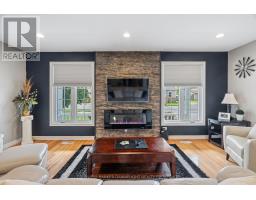 76 SANDERS STREET W - 8