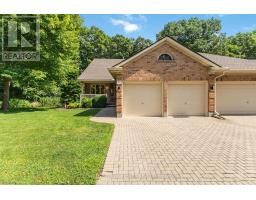 11 - 1331 COMMISSIONERS ROAD W - 1