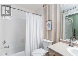 11 - 1331 COMMISSIONERS ROAD W - 33