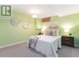 11 - 1331 COMMISSIONERS ROAD W - 39