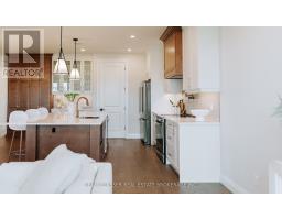 (BLOCK 2) - 22 DEARING DRIVE - 8