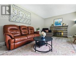 330 GLENROSE DRIVE - 7