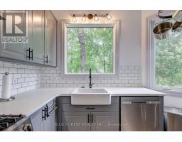 26 - 374 FRONT STREET - 16