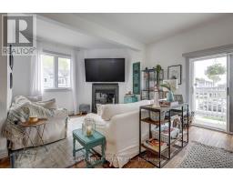 26 - 374 FRONT STREET - 23
