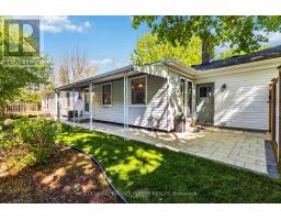 52 STUYVESANT PLACE - 37