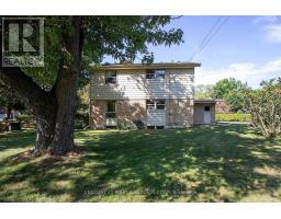 42 NAOMEE CRESCENT - 28
